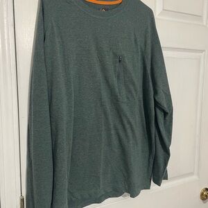 Men's Ridgecut Long-Sleeve Tee with Zipper Chest Pocket - Heather Forest Green